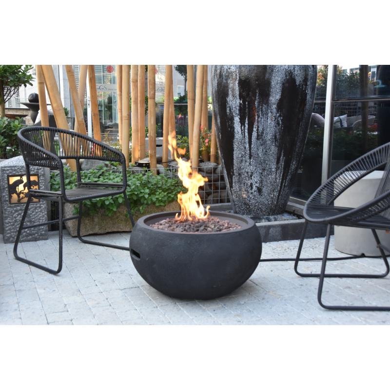 The Modeno York Round Concrete Fire Bowl in Slate Black